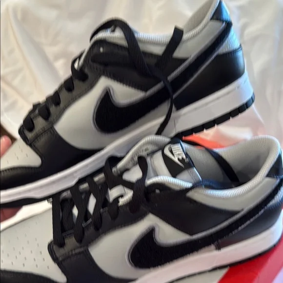 Nike Dunk Low Retro 
Grey fog/black -wolf grey - Picture 9 of 12